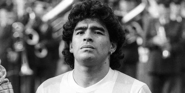 20年去世明星盘点！坠机、自杀、猝死、癌症，谁