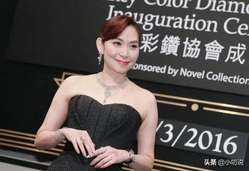 郑裕彤盖楼收租，怕儿子不堪重任败光家产，孙子破富不过三代魔咒