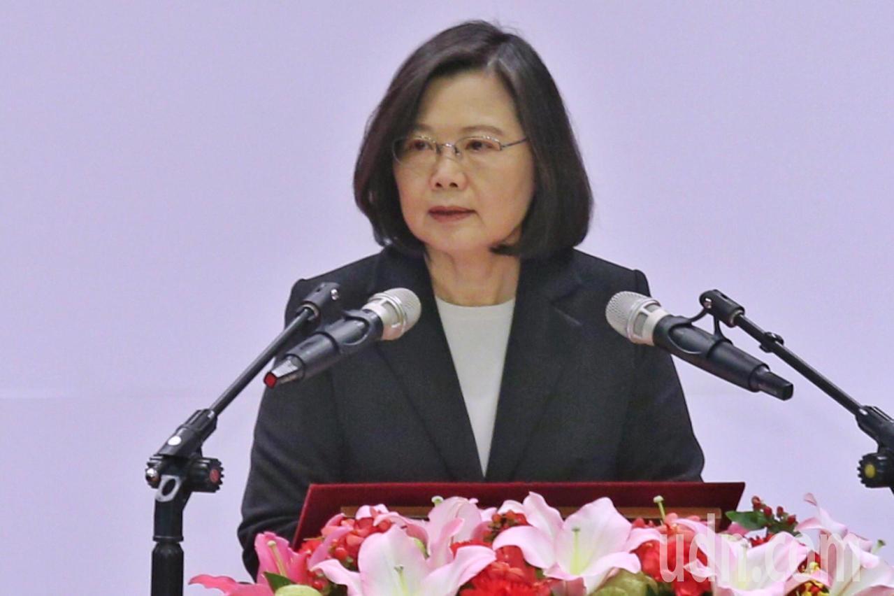 台当局知道错了？美国频频挑拨台海战争底线，罕见对大陆释放善意