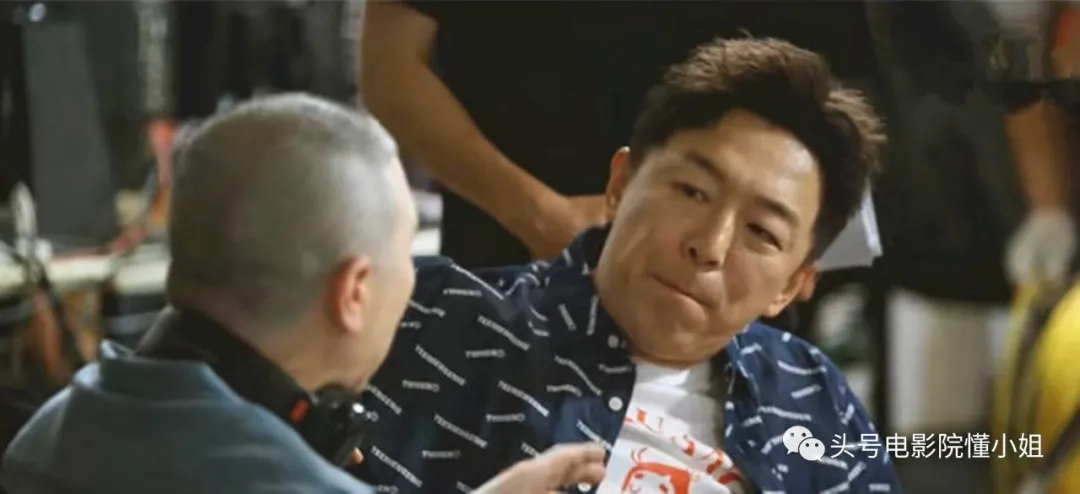 敢拍!冯小刚新剧讽刺娱乐圈:黄渤演戏念1234,宋丹丹合作抢番位