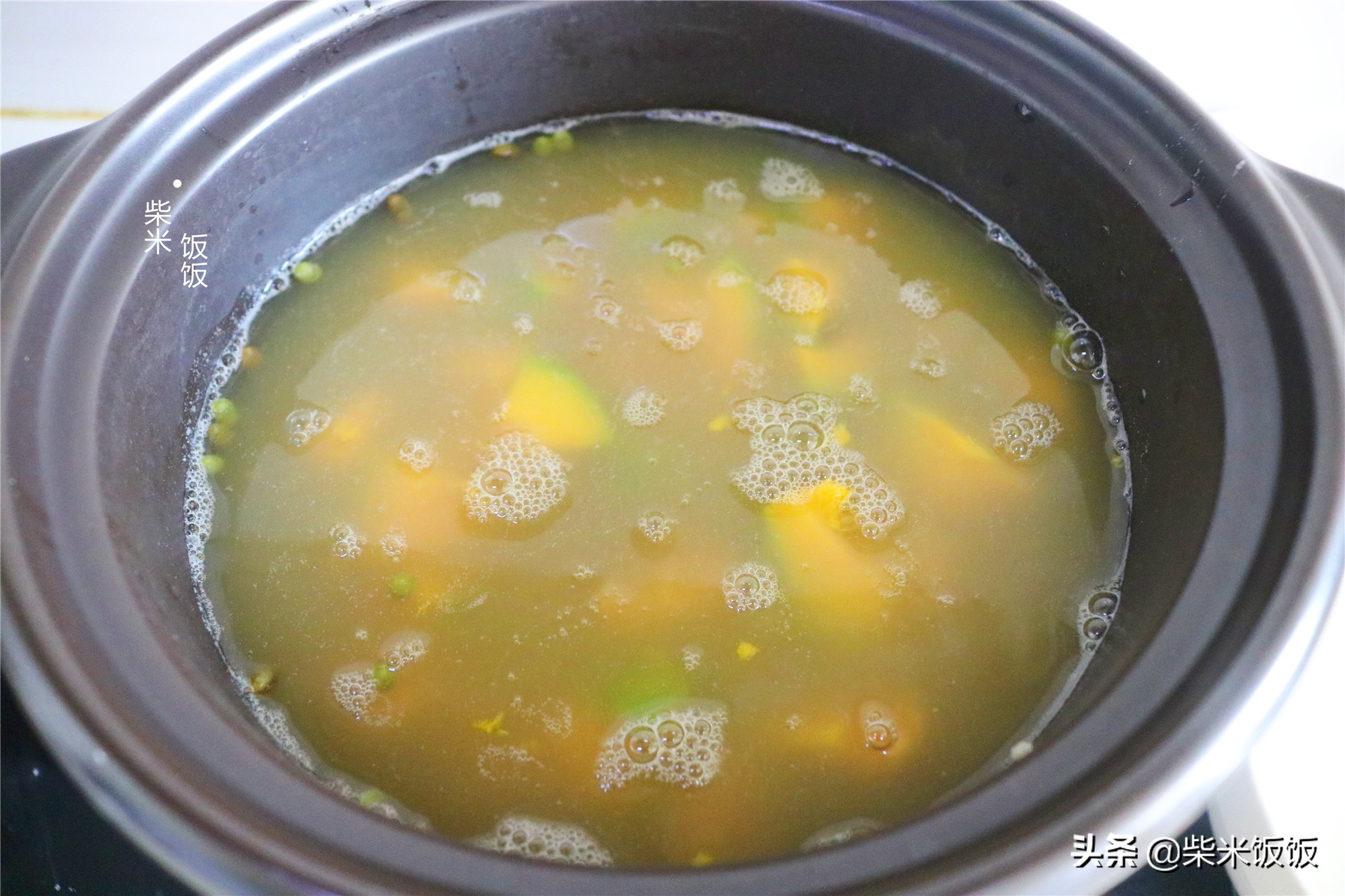 夏季天熱，我家常煮這款粥，清甜滋潤，解暑養脾胃