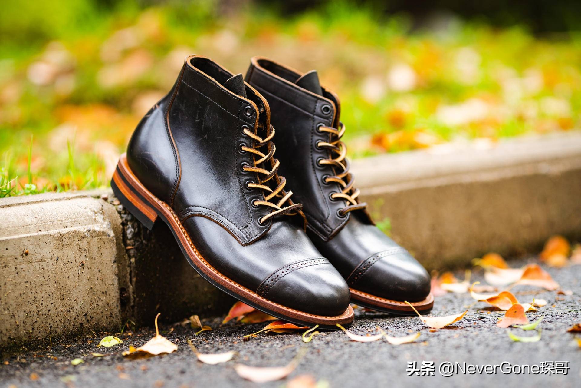 搞双“奢侈品”工装靴穿穿吧——Viberg 2030 固特异版本