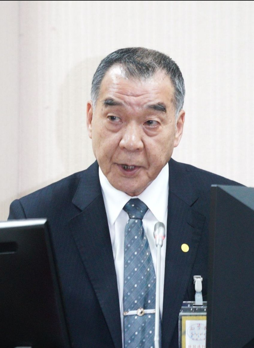 解放軍重申不承諾放棄使用武力，台軍負責人叫囂：強化建軍備戰