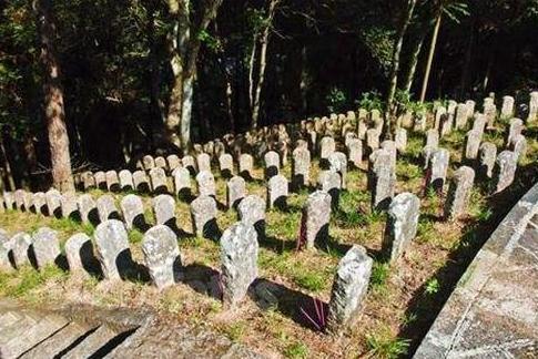 永远跪在中国土地上的日军，日本多次请求拆除，但都被直接拒绝