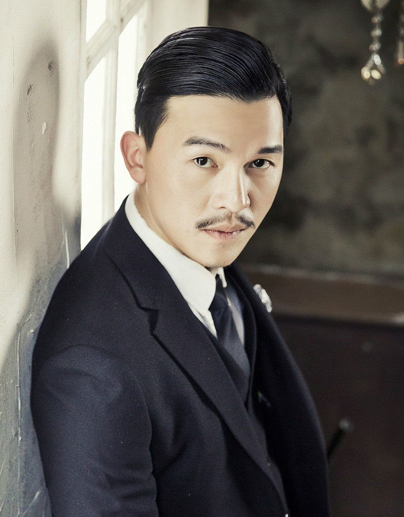 曾醉心话剧表演，还是表演系讲师《秋蝉》中虽