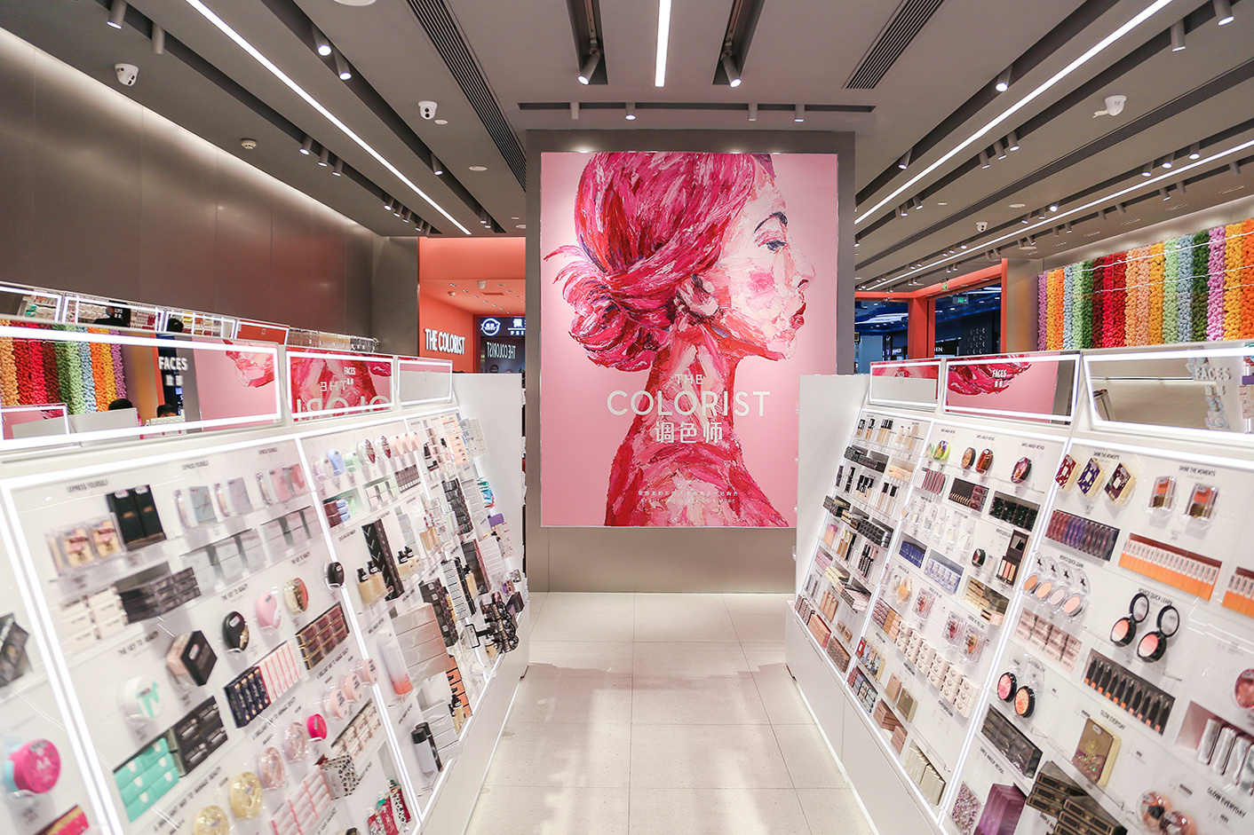 打造全品类即时零售平台，京东到家再添两家美妆集合店合作伙伴