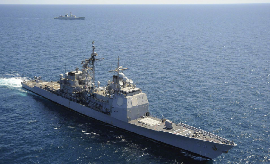 史诗级领跑！万吨大驱055突然停止“下饺子”，