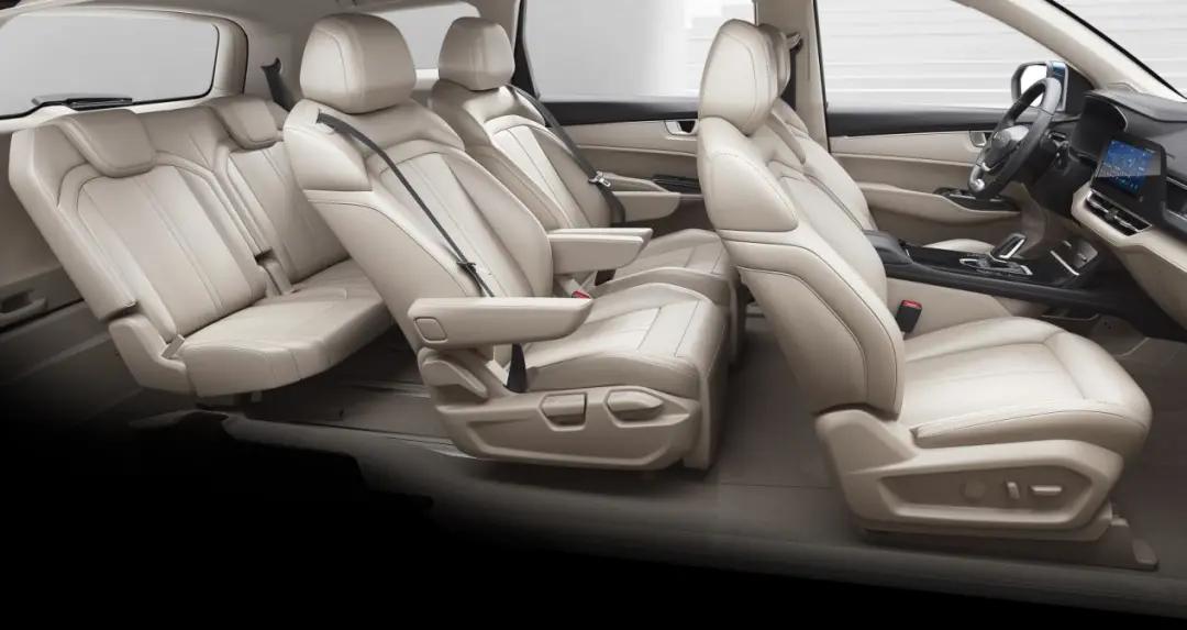 它可能是2020年最成功的MPV，只卖10万元