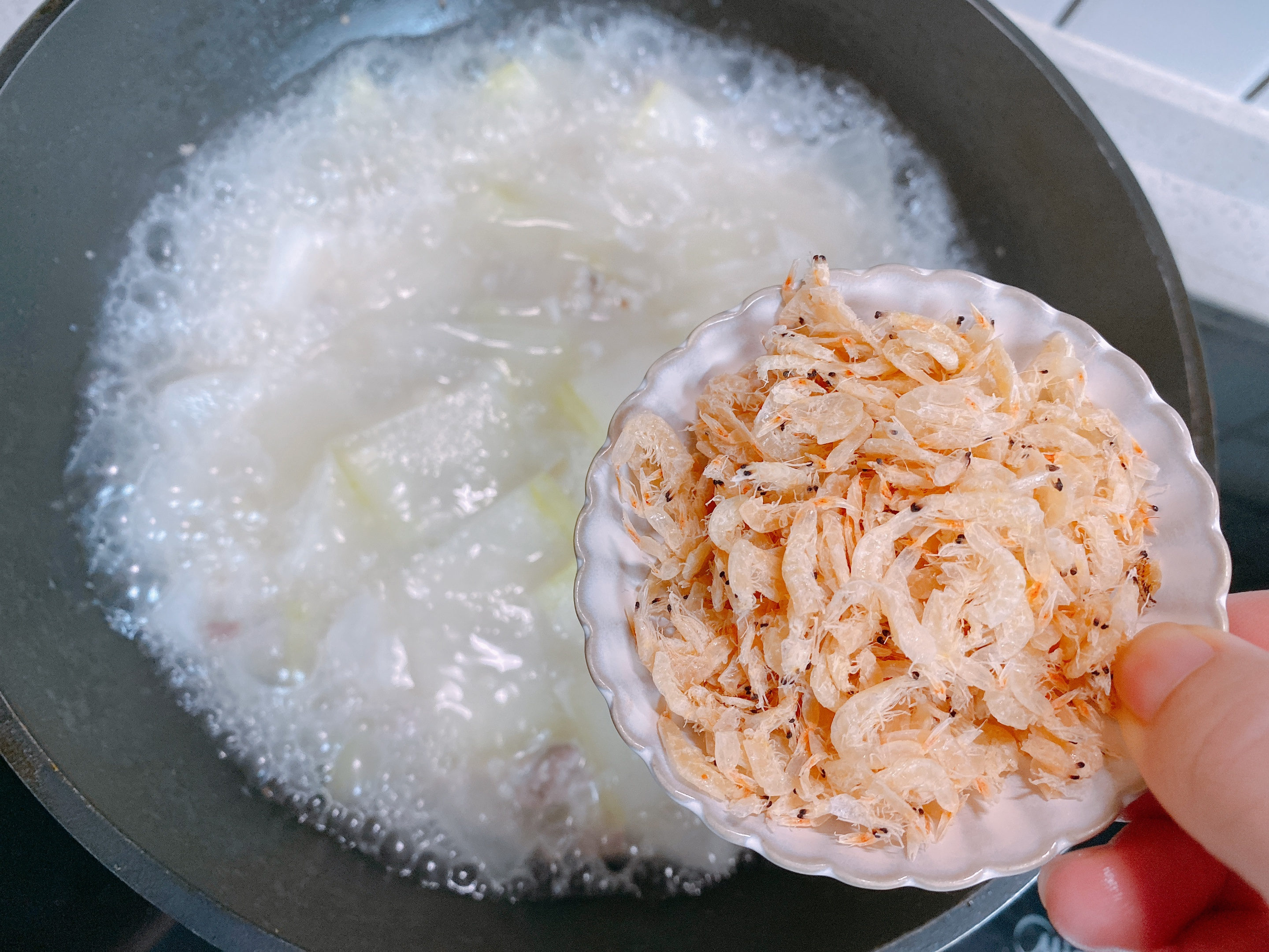 天熱了要多喝這湯，10分鐘出鍋，降火消暑營養好，味道鮮美不油膩