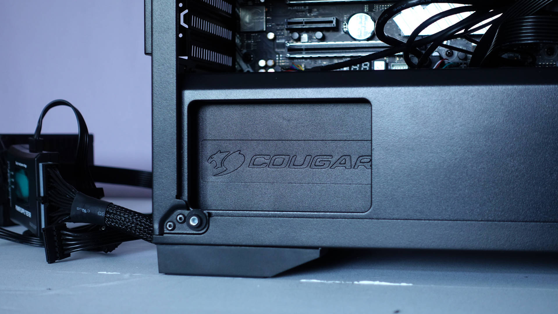 骨伽GEX 850W：风扇智能转停，电压稳定