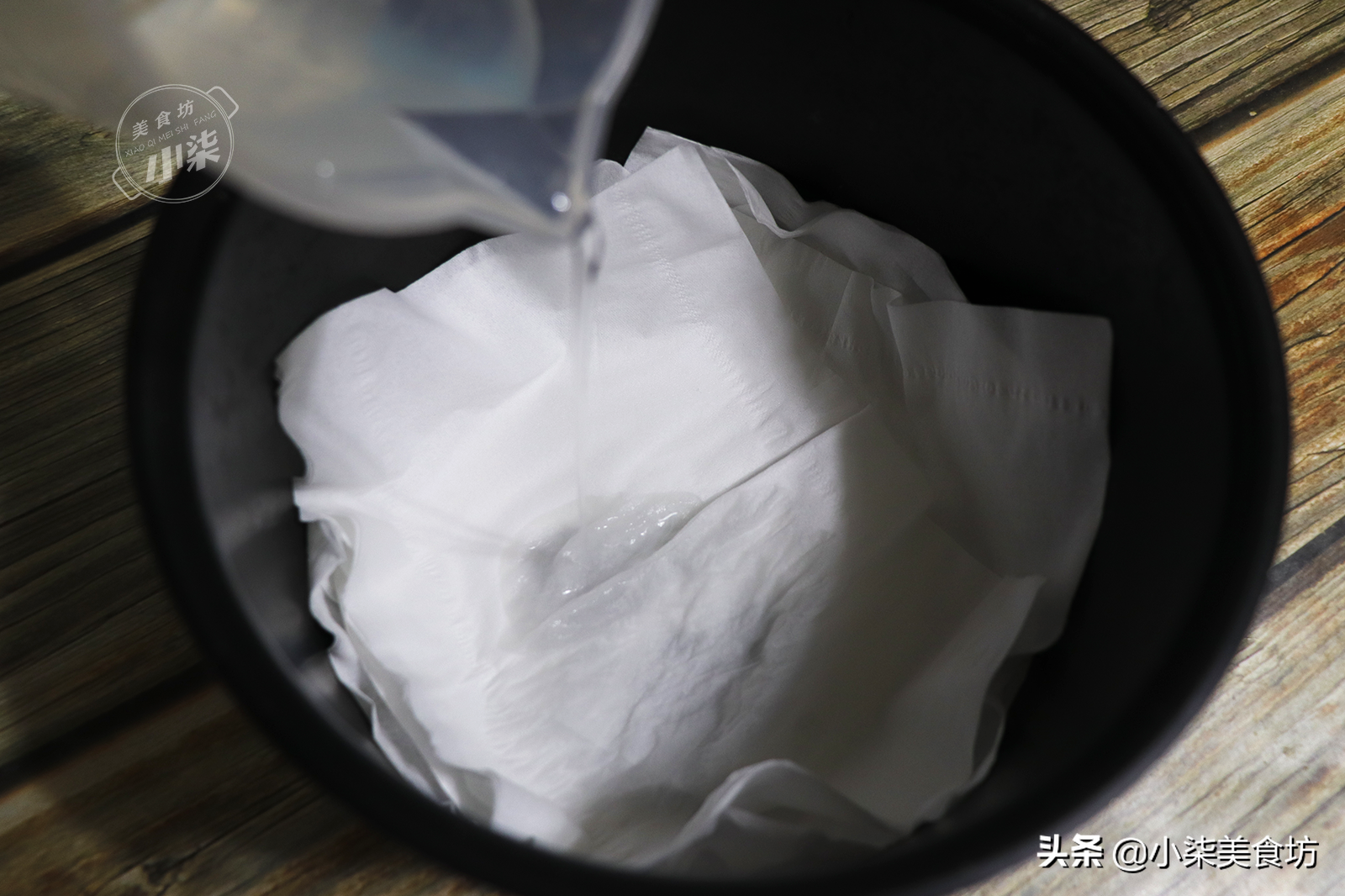 最近很火的煮雞蛋，只需一張紙，雞蛋2分鐘出鍋，軟嫩適中口感好