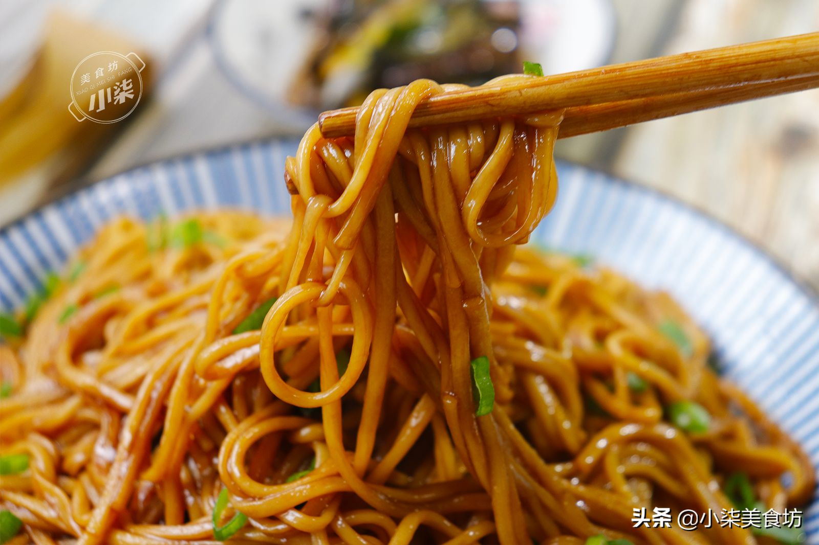 麵條這樣做太好吃了，做法簡單省事，一周吃7次都不膩，太香了