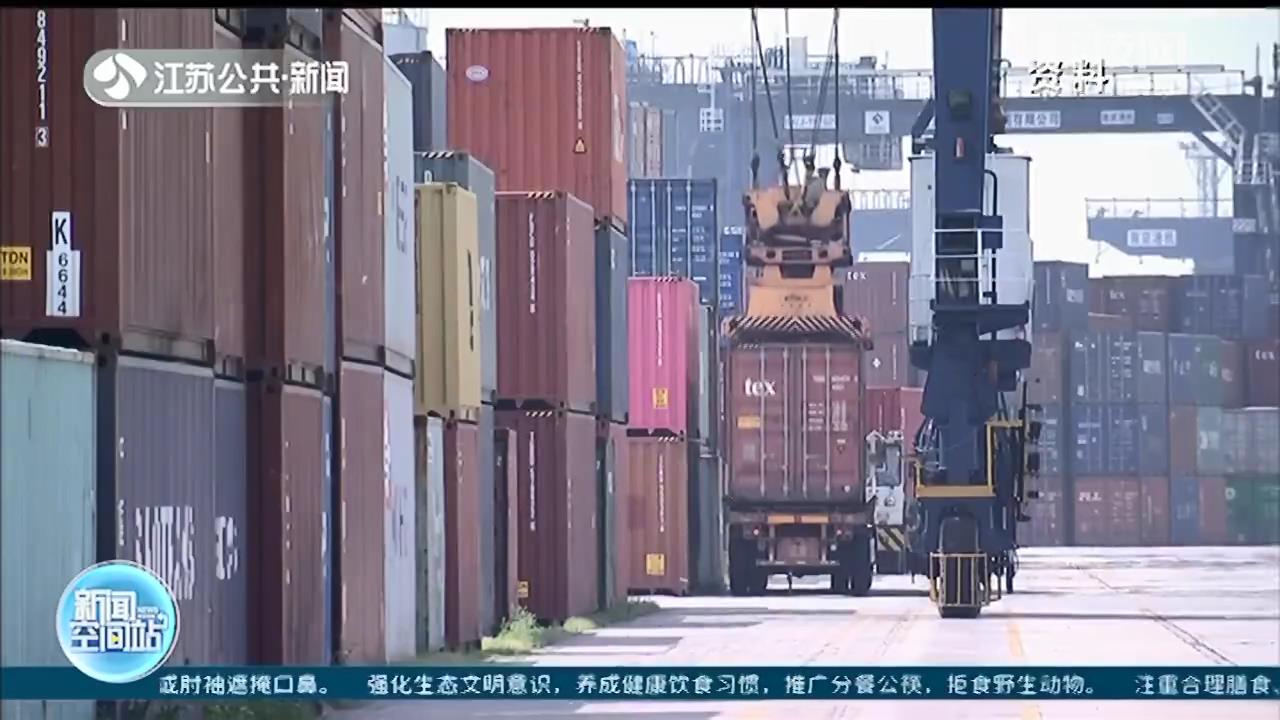 保护长江启动绿色运输 南京重型集卡油改气计划进行中