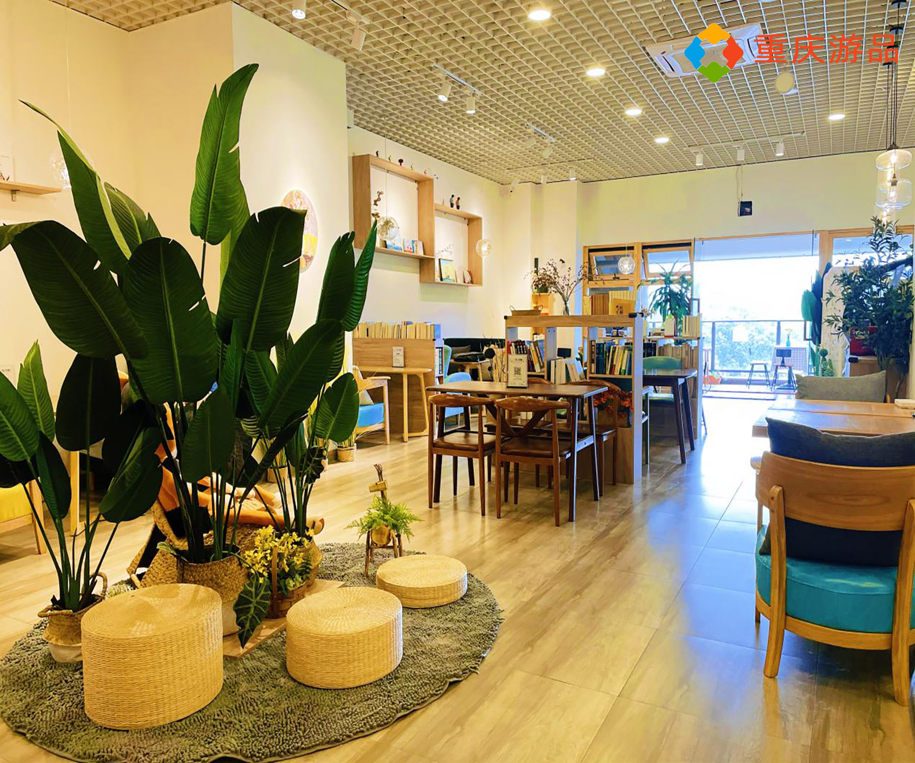 时间深处的美好，重庆大学城三度书咖，发呆也能享受的安逸