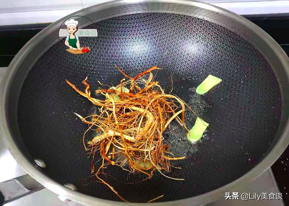 立秋将至，这肉记得给家人吃，加料一煮一撕真香呀，秋天吃特养人