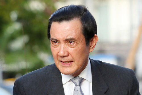 蔡英文聲稱前朝承諾開放萊豬卻無法落實，馬英九辦公室批�信口開河�