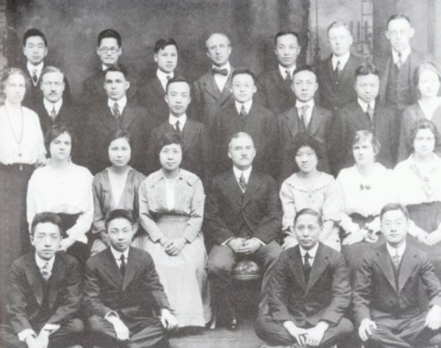 民国留学生为何乐于回国？从现实角度来谈一谈