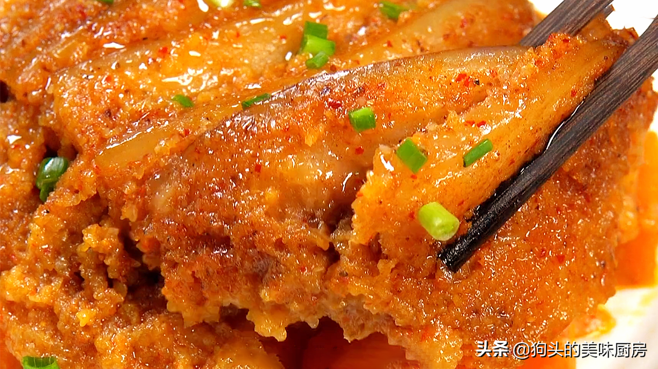 五花肉不紅燒了，教你秘製的做法，上鍋一蒸，下飯又解饞，太香了