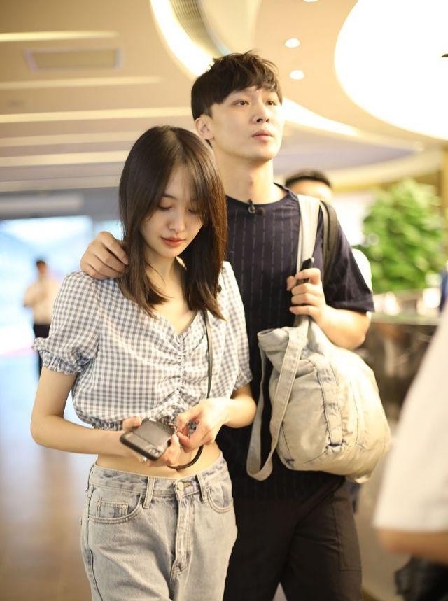郑爽、张恒，从相爱到相杀，仅仅不到两年，爱的快，恨的也快