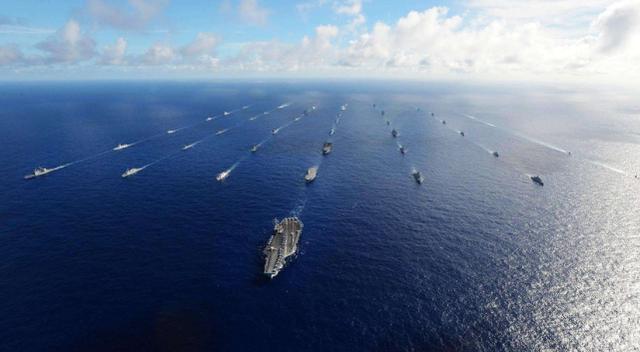 30年来头一遭！美舰遭遇奇耻一幕，被俄军舰围住仓皇逃跑