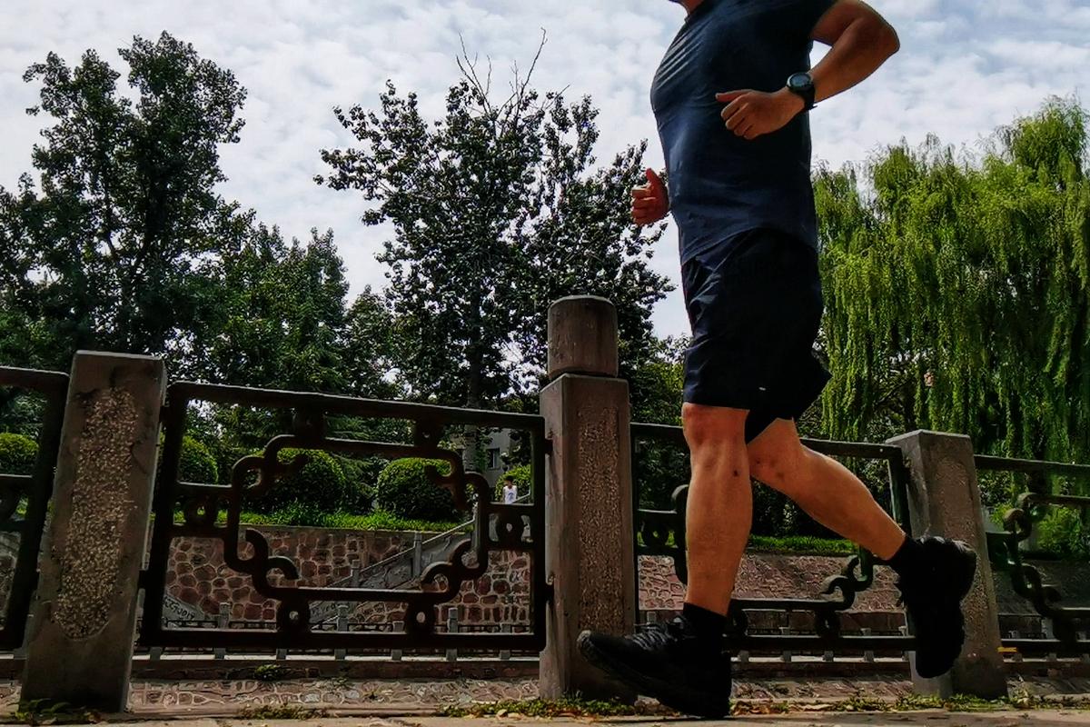 城市户外终极选择，咕咚智能运动手表X3-RE