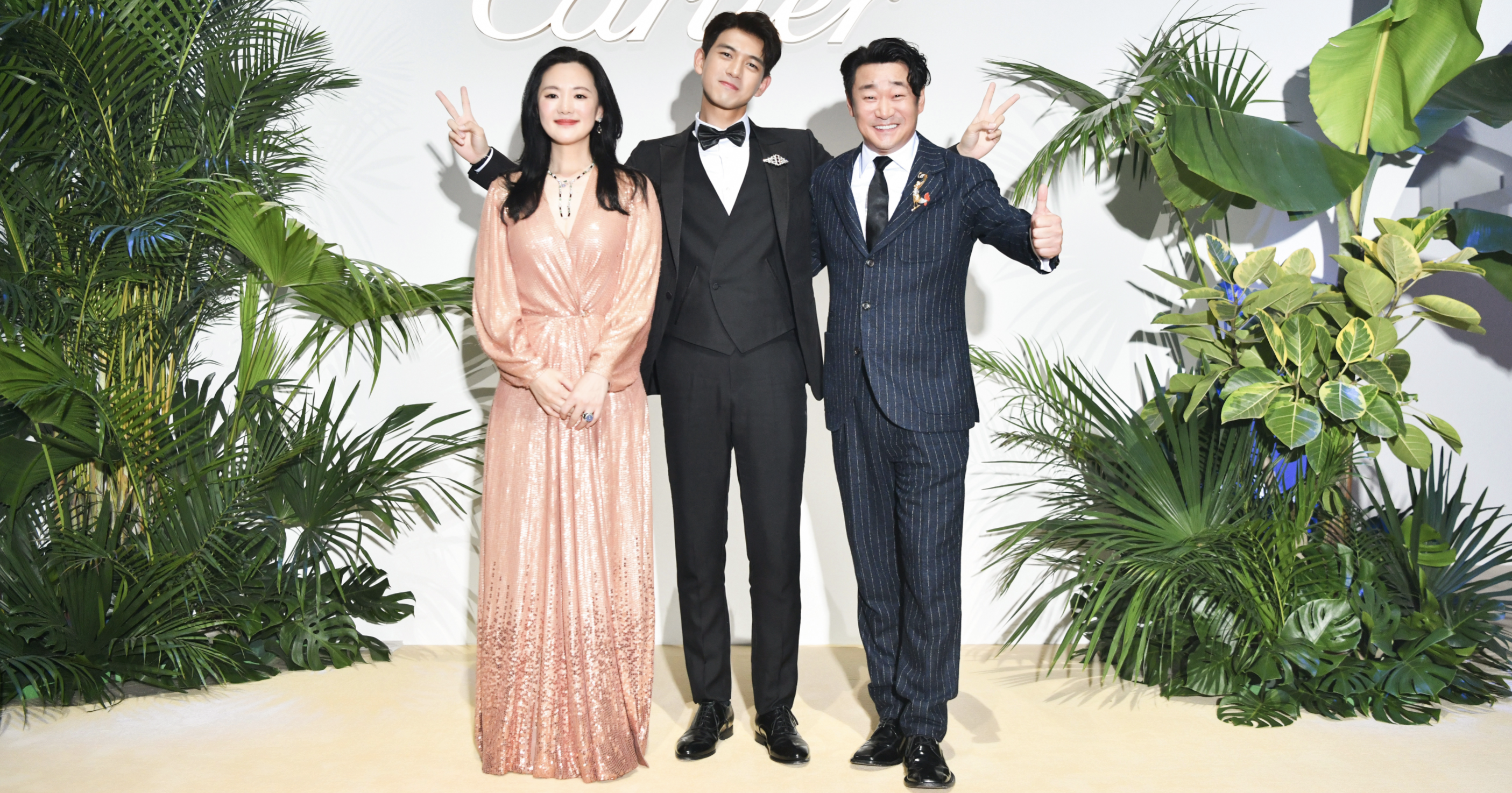 李現自稱不是偶像是演員，不抽煙不喝酒，每晚堅持健身超自律