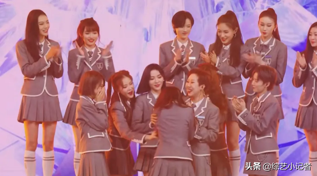 刘雨昕断层C位出道，虞书欣舞台事故无缘c位