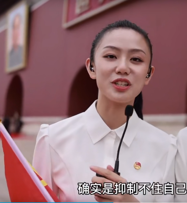 预备领诵员“冯禧”，长相酷似汤唯，还是中传