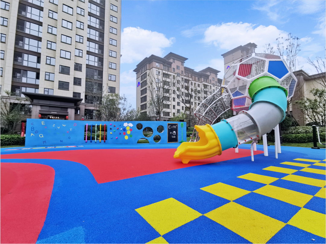 交房见证实力，建业品牌担当 