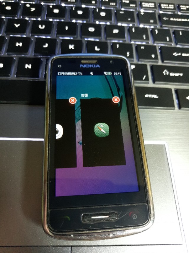 Nokia智能機有史以來很經典的一部手機c6-01