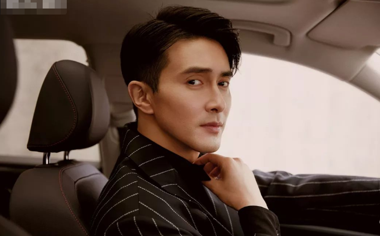 马伊琍离婚后再会小鲜肉，与男方举止亲昵，再曝姐弟恋？