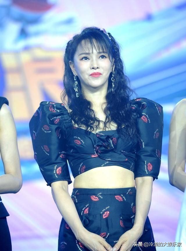 伊能静自酿苦果？网曝她与《乘风破浪》节目组