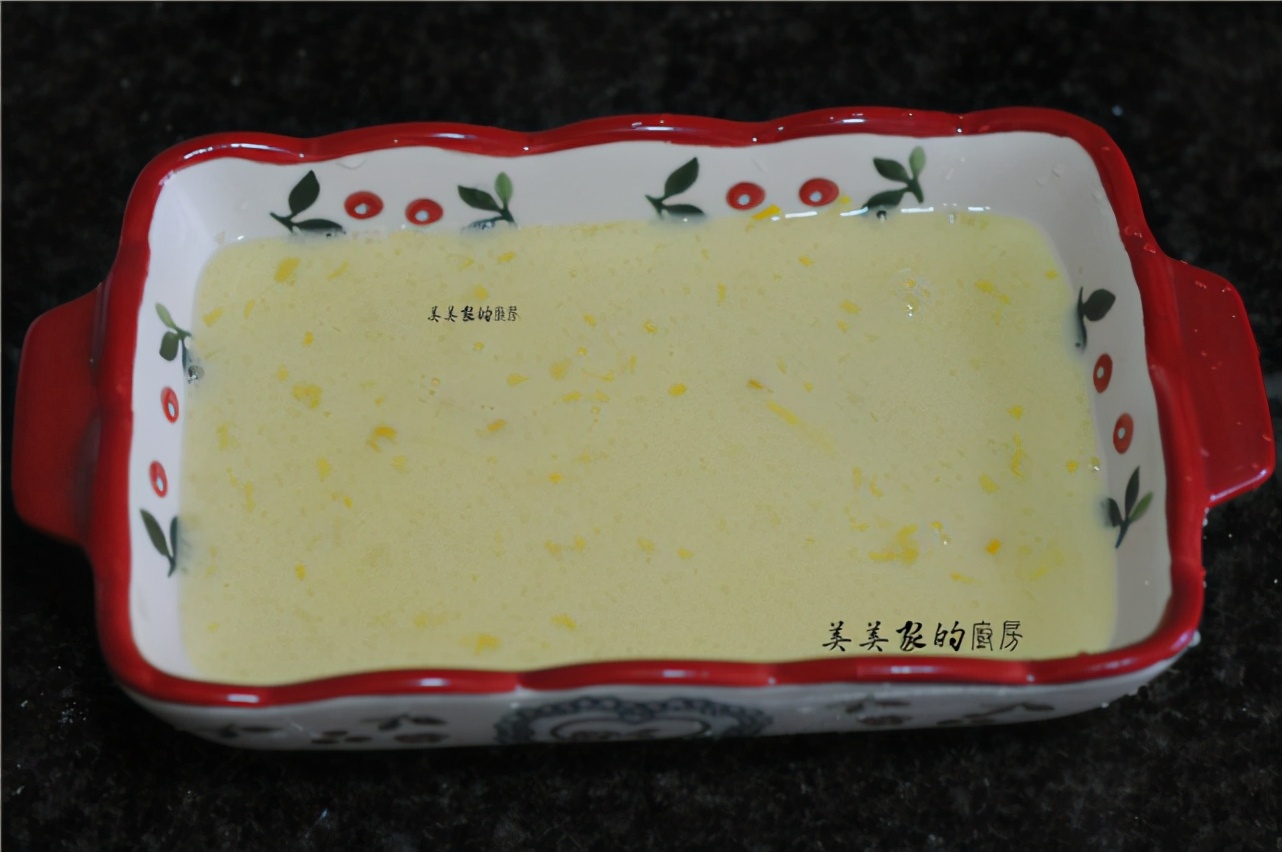 早餐不吃煎餅了，南瓜裡打入一個雞蛋，又鮮又嫩，比披薩還香