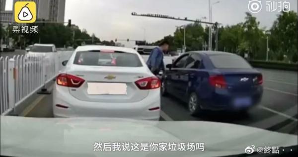 前车先后5次抛物，银川帅哥霸气制止！阿里巴巴