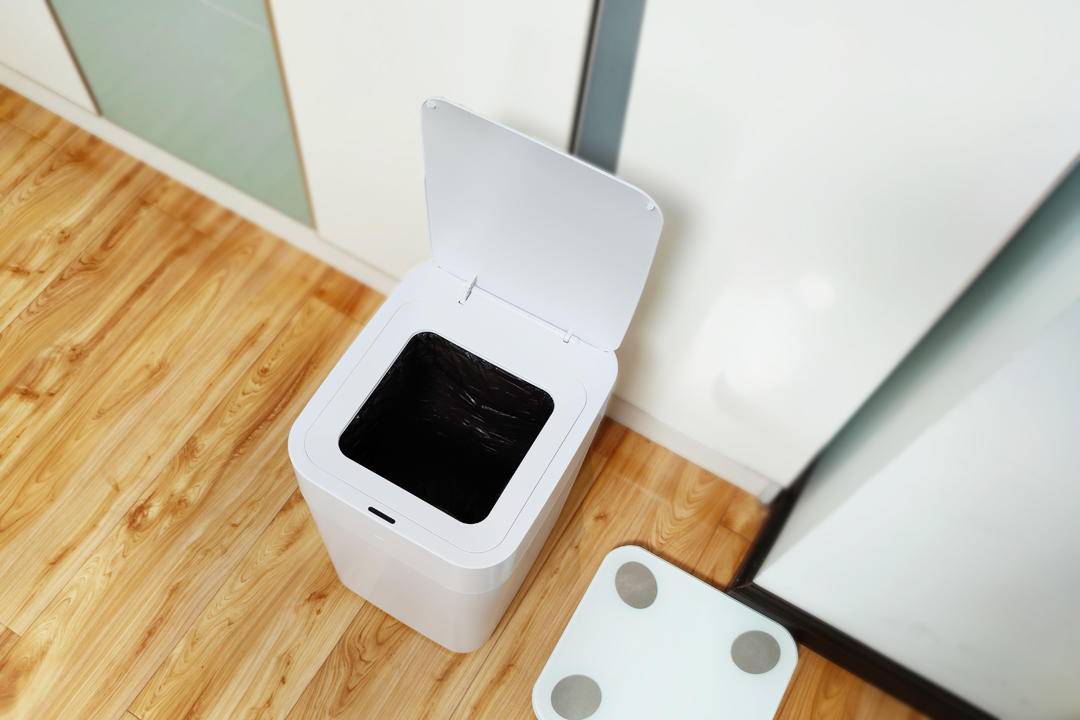 拓牛旗舰新品开箱，天猫精灵智能联控，一句话搞定打包换袋