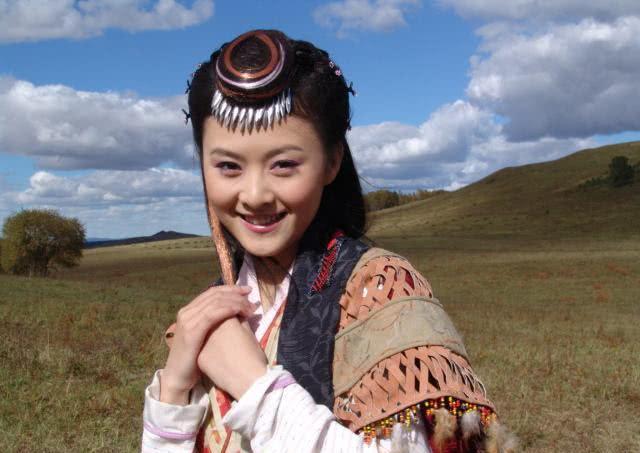 沈腾结婚4年从不晒妻，看到他的老婆后，是我们熟悉的童年女神