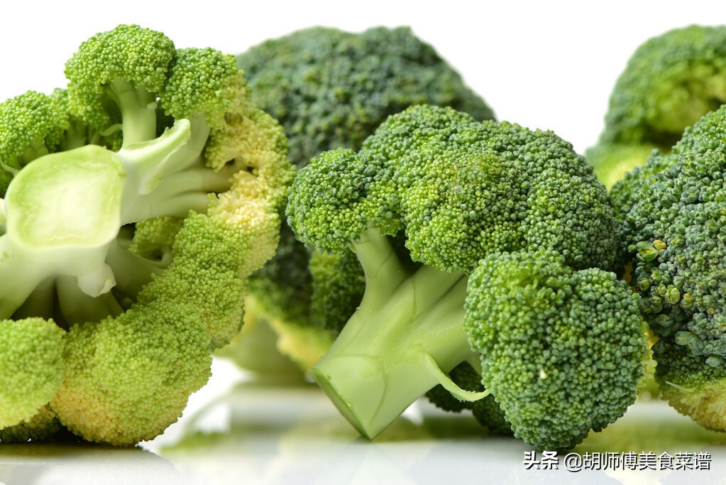 這4種蔬菜自帶毒素，炒之前必須焯水，為了家人健康，要牢記