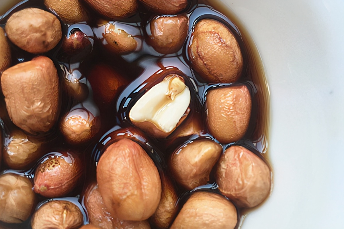 經常吃花生，究竟是降血壓還是升血壓？ 醫生一文和您說清楚