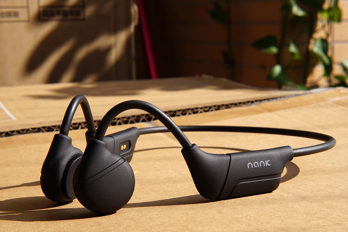 运动耳机怎么选？当然还是骨传导，上手南卡Runner CC II