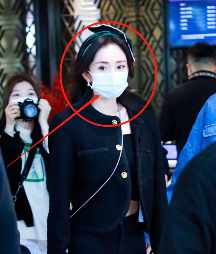 Deng Lun Yang cloths cover regression escapes closely 3, guo kylin doubt holds the position of permanent honored guest no longer, new MC is too surprizing however