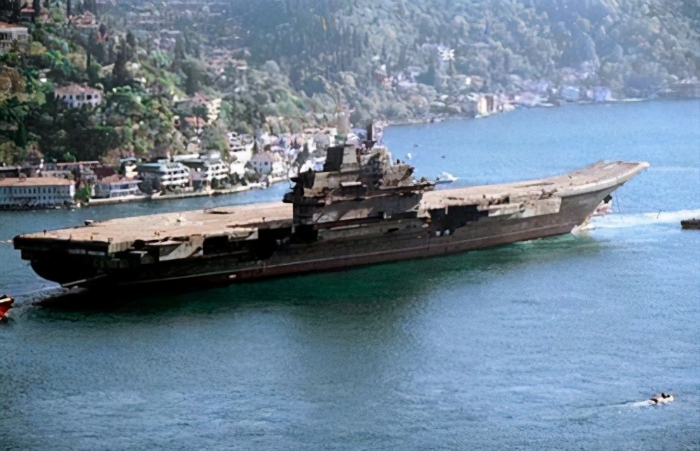 ������������ֻ��һ���������ӣ�������8000�๫���·;