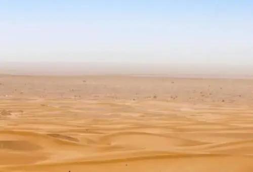 沙漠地下都是石油，为什么我国都不开采？看完佩服国人的智慧