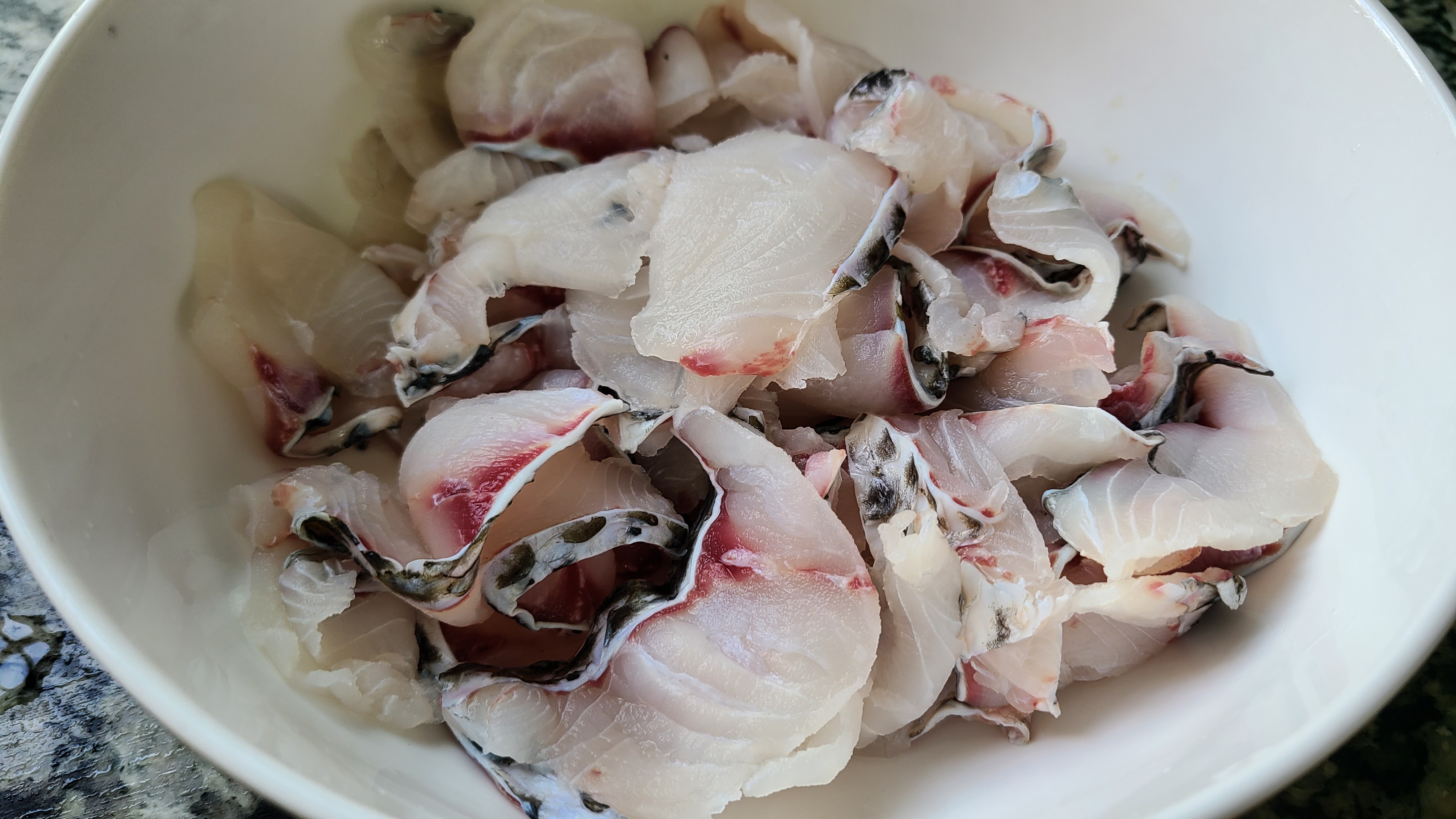 蒜香魚片，又香又好吃的一道家常菜，味道鮮美，值得一吃