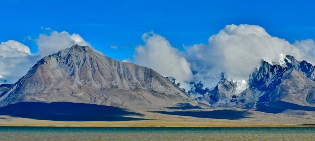 为啥火车一到青藏高原就换美国车头？专家：这