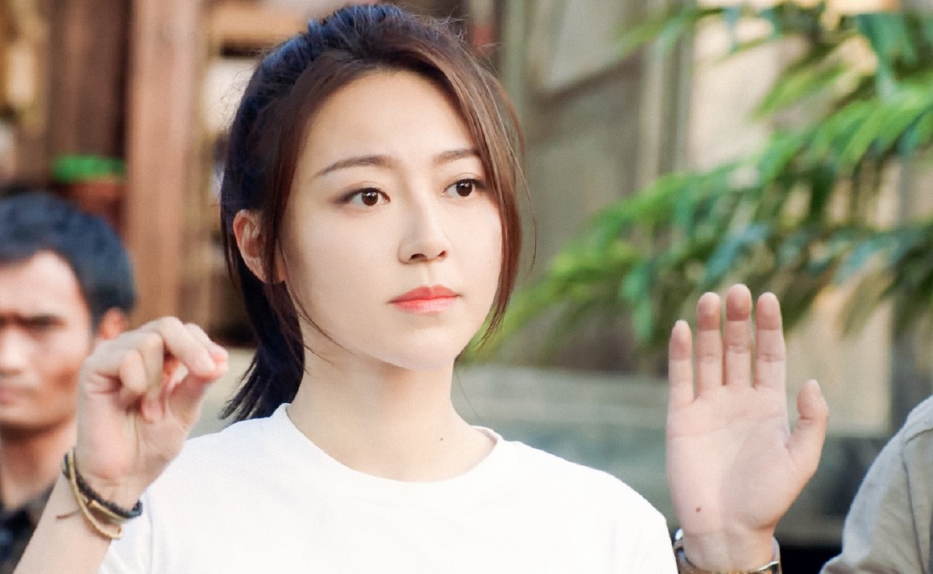 《重启》女性角色稀有，没有台词的却让人难忘