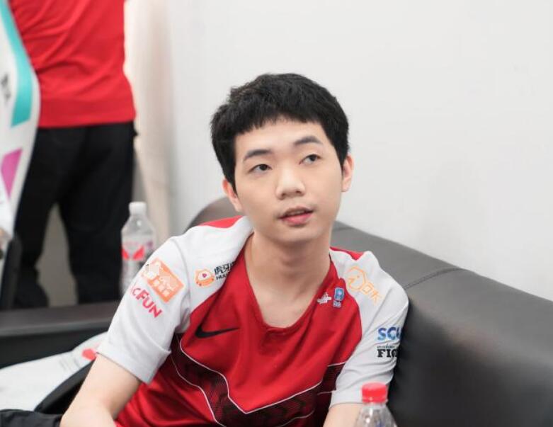 WE head bureau suffers a defeat hole suffers from Mr. Ma, 3.14 show daughter are installed, do leg brother young son's wife even