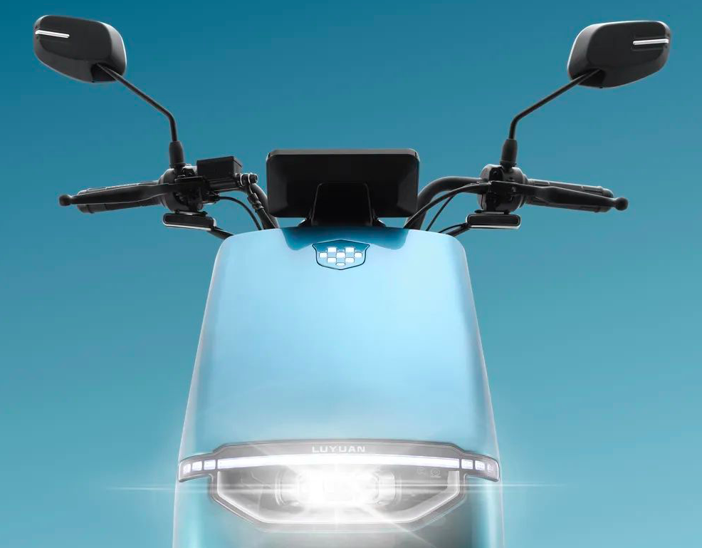 120公里续航6年超长质保绿源液冷电动车s50来了