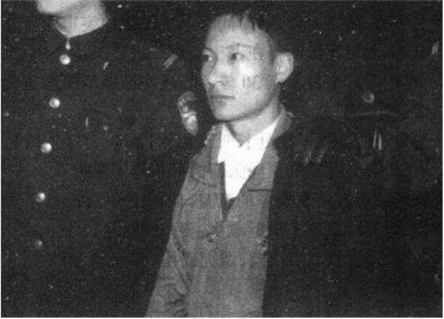 解析公安部头号恶匪彭妙计：90年代杀77人，被捕时自称陕西匪王