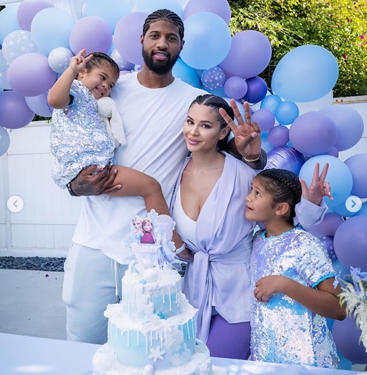 恭喜！喬治海邊求婚女友成功，性感灰姑娘苦戀7年正式上位！-黑特籃球-NBA新聞影音圖片分享社區