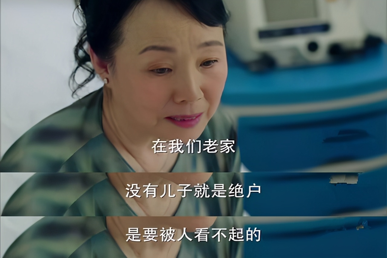 佟大为罕见晒全家福，评论区却骂声一片，网友：不如只给儿子拍